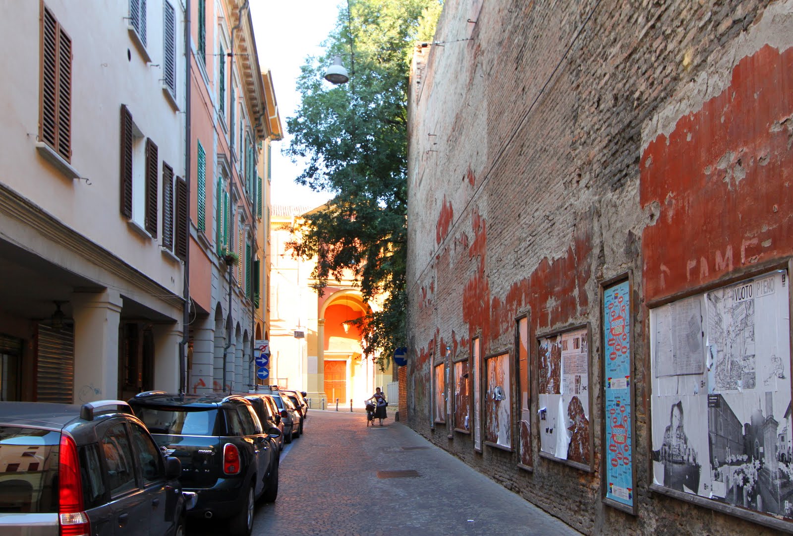 Via dell’Abbadia 1 (antico N.376) – Monastero dei SS. Naborre e Felice detto Abbadia