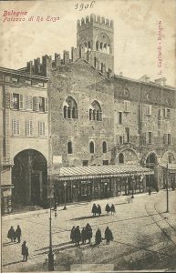 Palazzo Re Enzo - fronte