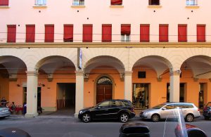 Strada San Felice 60 (Via San Felice 28)