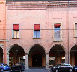 Strada San Felice 62 (Via San Felice 24)