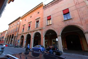 Strada San Felice 62 (Via San Felice 24)