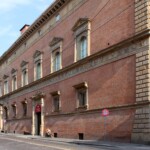 Palazzo Albergati, Strada di Saragozza 150 e 149.