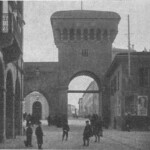 Porta San Mamolo: interno (1901). Immagine tratta dal libro di Angelo Finelli Bologna nel Mille - Identificazione della cerchia che le appartenne a quel tempo, edito a Bologna dagli Stabilimenti Tipografici Riuniti nel 1927.