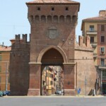 Porta San Felice (vista da via Aurelio Saffi) Porta San Felice