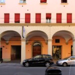 Strada San Felice 60 (Via San Felice 28) Strada San Felice 60 (Via San Felice 28)