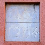 Antichi numeri civici 263 e 264 (corrispondenti a via Azzo Gardino 36)