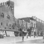 Sono iniziati i lavori di demolizione che porteranno ad isolare il Palazzo Re Enzo da Palazzo del Podestà e alla scomparsa delle via Accuse, piazzetta della Canepa e Voltone della Corda.
