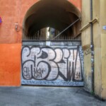 L'accesso da vicolo Broglio, nei pressi della chiesa di San Michele de' Leprosetti.