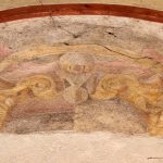 Affresco nell'arco 136