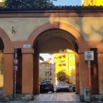 Arco 247, passaggio via Cerbai