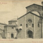 Il gruppo stefaniano dopo i restauri che rimisero in vista le chiese del Santo Sepolcro e dei Santi Vitale ed Agricola. A destra della chiesa del Crocifisso c'è ancora un edificio che oggi non c'è più.