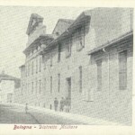 Via Frassinago: edificio dell'antico Ospedale degli Abbandonati, soppresso nel 1806 e convertito ad uso militare.